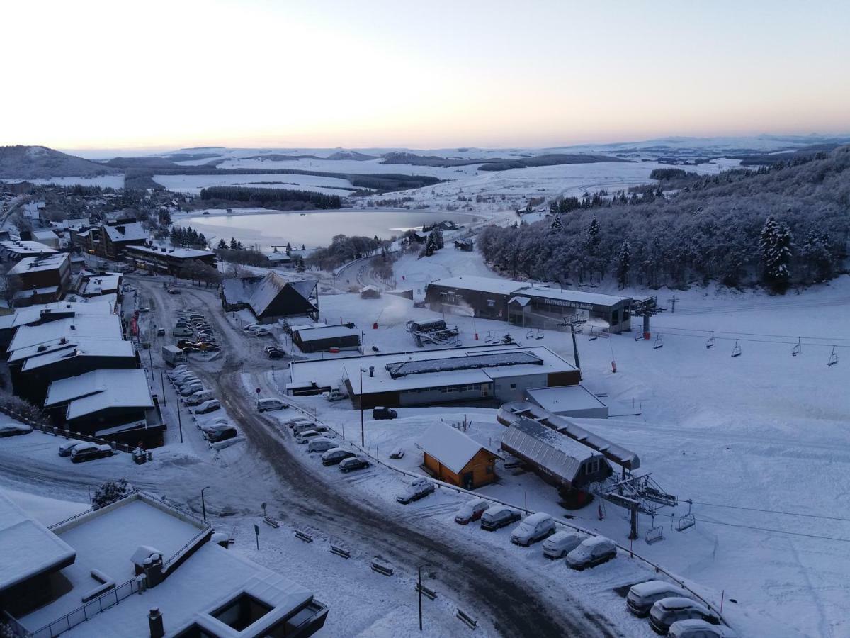 studio aux pieds des pistes Besse-et-Saint-Anastaise Extérieur photo